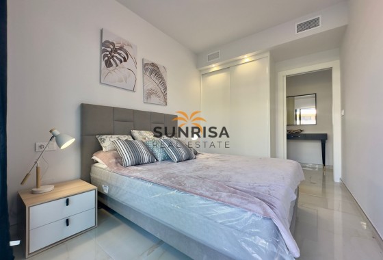 Appartement · Herverkoop - Orihuela Costa · Playa Flamenca · Alicante · Spanje
