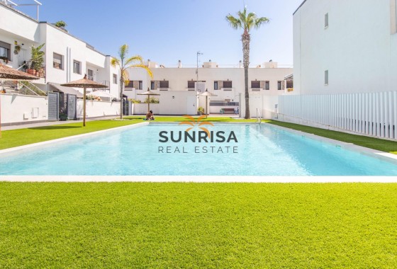 Bungalow · Herverkoop - Torre de la Horadada · Alicante · Spanje