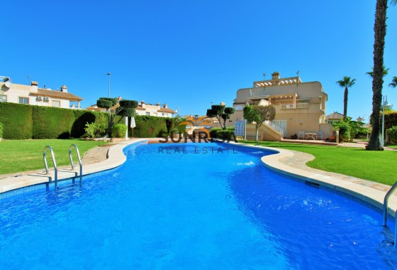 Appartement · Herverkoop - Orihuela Costa · PAU 8 · Alicante · Spanje