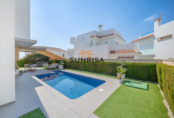 Villa · Herverkoop - Ciudad Quesada · Lo Pepin · Alicante · Spanje