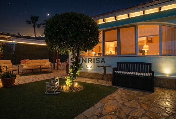 Villa · Herverkoop - Moraira · Alicante · Spanje