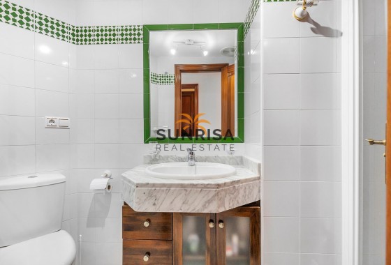 Appartement · Herverkoop - Torrevieja · Playa de los Locos · Alicante · Spanje