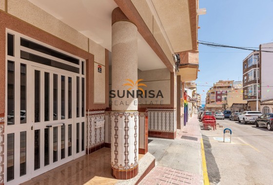 Appartement · Herverkoop - La Mata · Alicante · Spanje