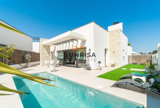 Villa · Herverkoop - Orihuela Costa · Villamartín · Alicante · Spanje