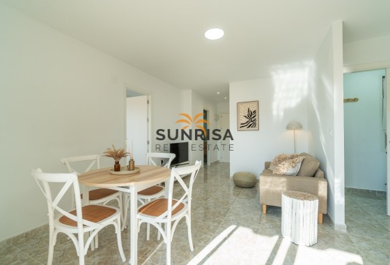 Appartement · Herverkoop - Torrevieja · La Mata · Alicante · Spanje