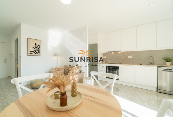 Appartement · Herverkoop - Torrevieja · La Mata · Alicante · Spanje