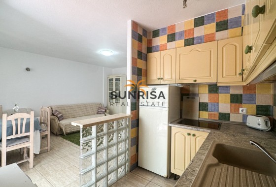 Appartement · Herverkoop - La Zenia · Alicante · Spanje
