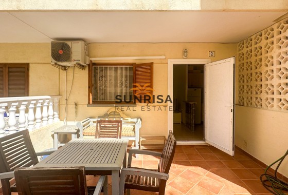 Appartement · Herverkoop - La Zenia · Alicante · Spanje