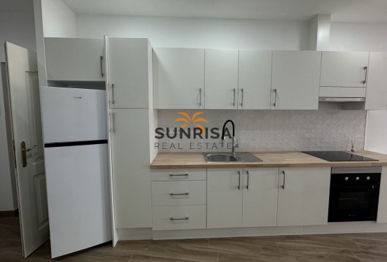 Appartement · Herverkoop - Torrevieja · Centro · Alicante · Spanje