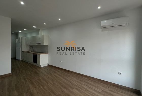 Appartement · Herverkoop - Torrevieja · Centro · Alicante · Spanje