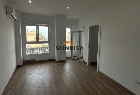 Appartement · Herverkoop - Torrevieja · Centro · Alicante · Spanje