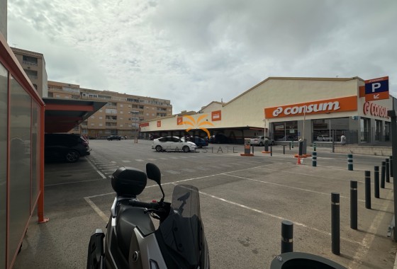 Appartement · Herverkoop - Torrevieja · Centro · Alicante · Spanje