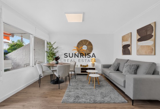 Bungalow · Herverkoop - Orihuela Costa · Villamartín · Alicante · Spanje