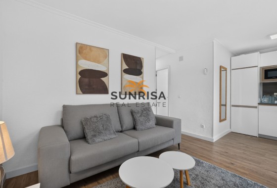 Bungalow · Herverkoop - Orihuela Costa · Villamartín · Alicante · Spanje
