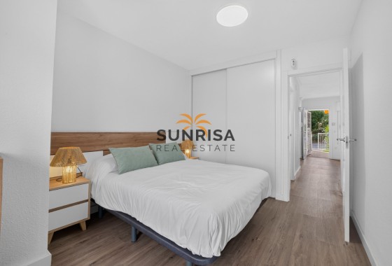 Bungalow · Herverkoop - Orihuela Costa · Villamartín · Alicante · Spanje