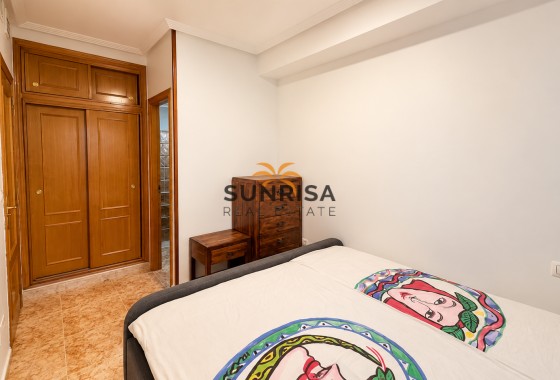 Bungalow · Herverkoop - Orihuela Costa · Punta Prima · Alicante · Spanje