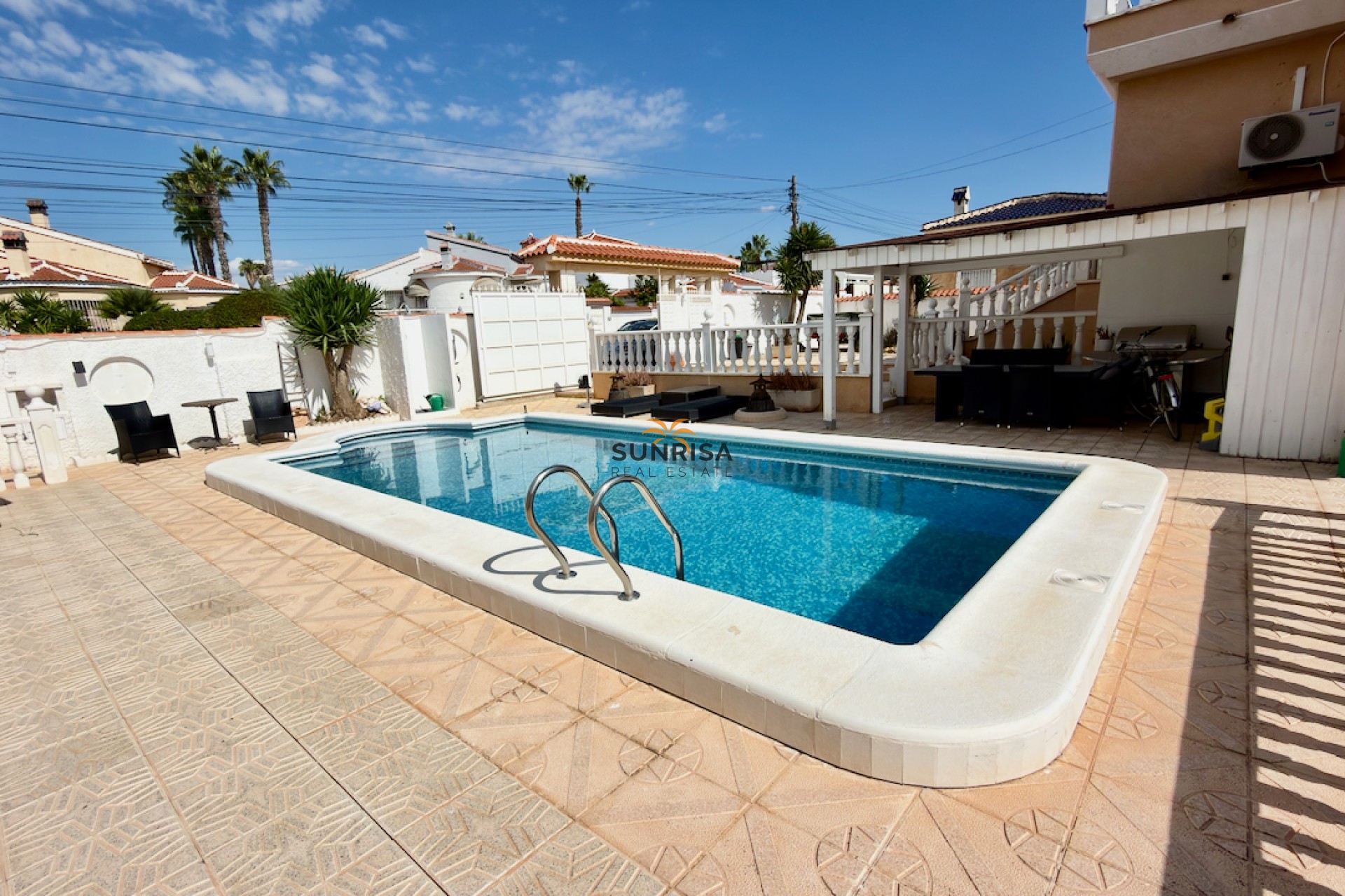 Resale - Villa - Ciudad Quesada