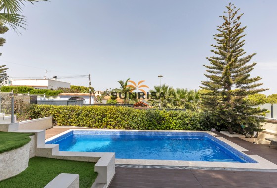 Villa · Revente - Torrevieja · Los Balcones · Alicante · Espagne