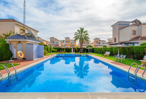 Villa · Revente - Guardamar del Segura · Alicante · Espagne