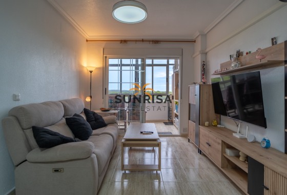 Appartement · Herverkoop - Torrevieja · La Siesta - El Salado - Torreta · Alicante · Spanje
