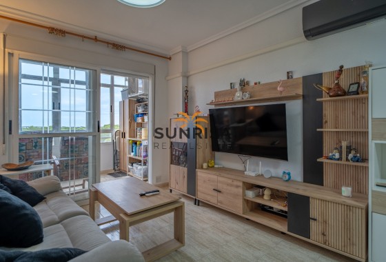 Appartement · Herverkoop - Torrevieja · La Siesta - El Salado - Torreta · Alicante · Spanje