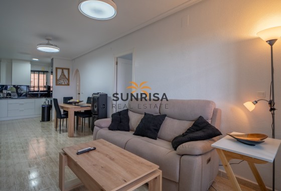 Appartement · Herverkoop - Torrevieja · La Siesta - El Salado - Torreta · Alicante · Spanje