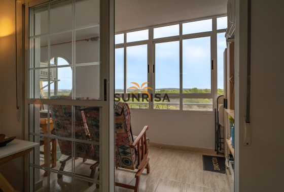 Appartement · Herverkoop - Torrevieja · La Siesta - El Salado - Torreta · Alicante · Spanje