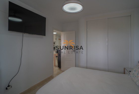 Appartement · Herverkoop - Torrevieja · La Siesta - El Salado - Torreta · Alicante · Spanje