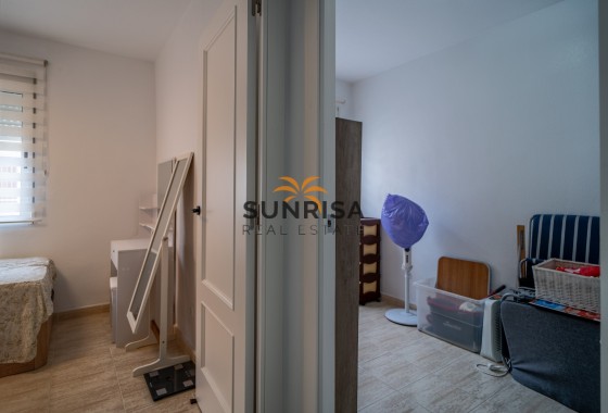 Appartement · Herverkoop - Torrevieja · La Siesta - El Salado - Torreta · Alicante · Spanje
