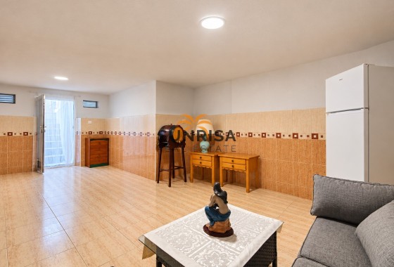 Maison de ville · Revente - Torrevieja · Nueva Torrevieja · Alicante · Espagne