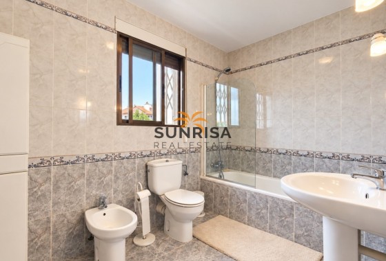 Maison de ville · Revente - Torrevieja · Nueva Torrevieja · Alicante · Espagne