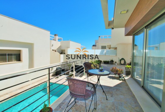 Villa · Resale - Villamartin · Alicante · Spain
