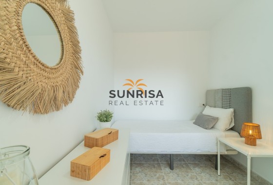 Appartement · Revente - Torrevieja · La Mata · Alicante · Espagne