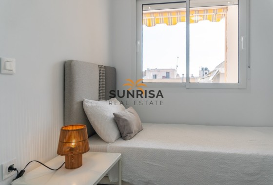 Appartement · Revente - Torrevieja · La Mata · Alicante · Espagne